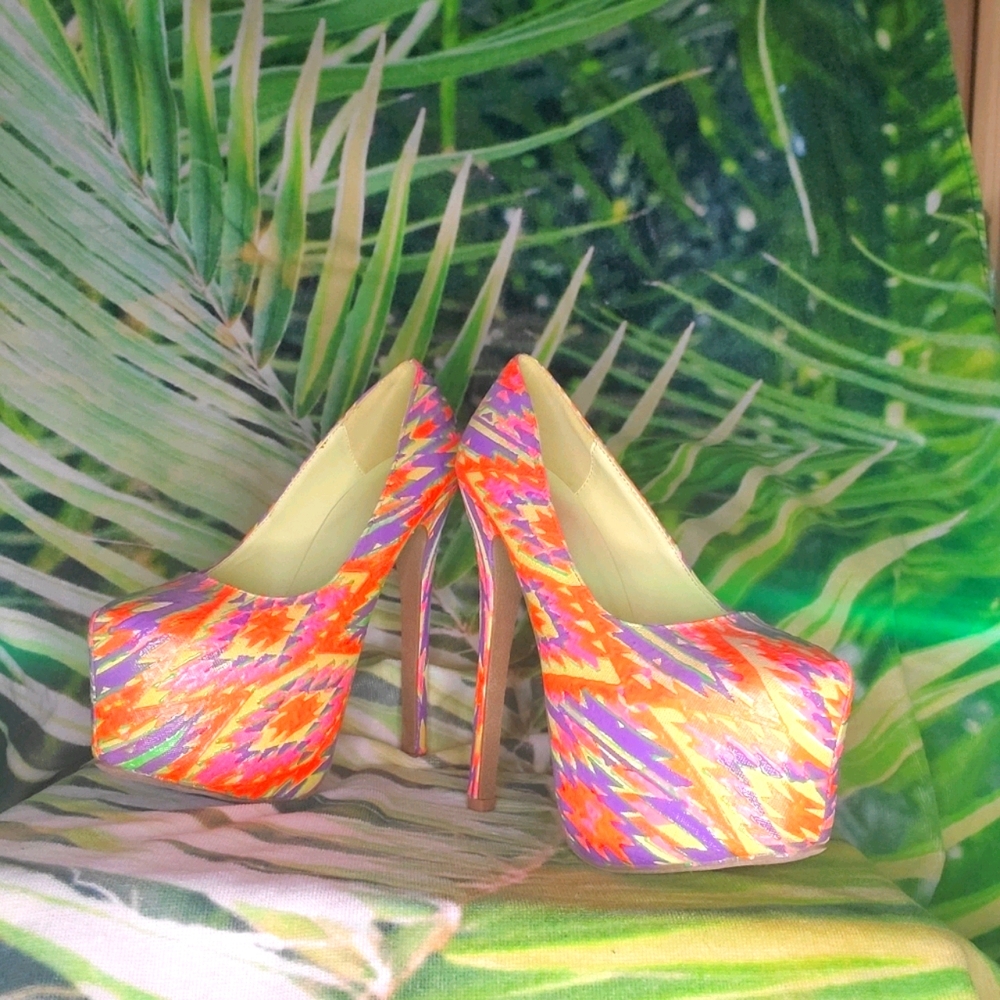 High heeled platform shoes